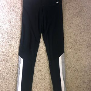 1 large Victoria secret crop legging